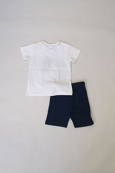 Σετ με βερμούδα