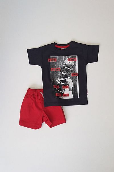 Σετ με βερμούδα