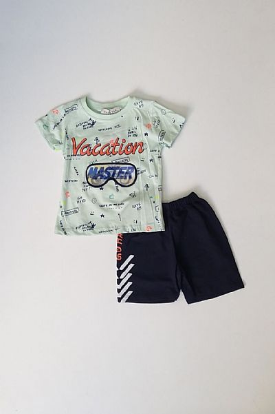 Σετ με βερμούδα