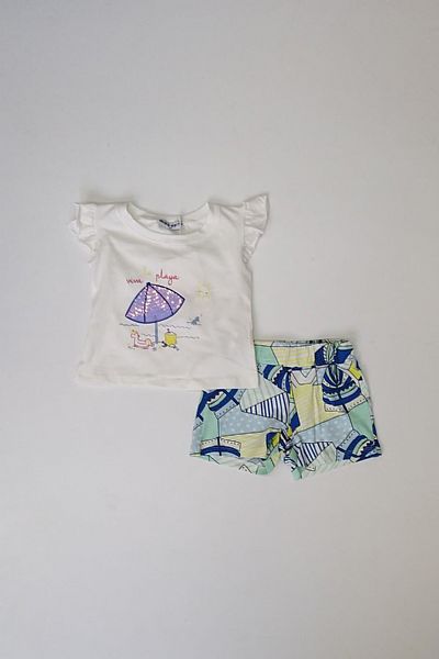 Σετ με σορτσάκι