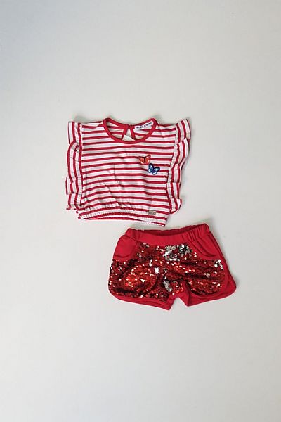 Σετ με σορτσάκι