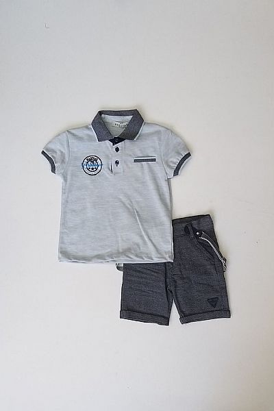 Σετ με βερμούδα