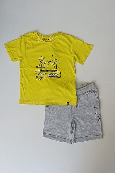 Σετ με βερμούδα