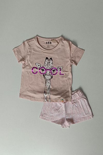 Σετ με σορτσάκι