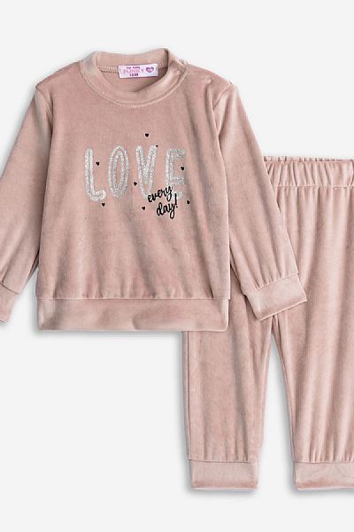 Φόρμα βελουτέ