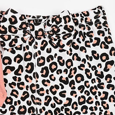 Σετ με σορτσάκι