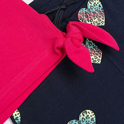 Σετ με σορτσάκι