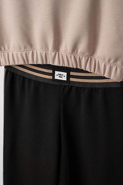 Σετ με κολάν