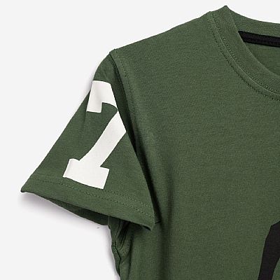 Σετ με βερμούδα