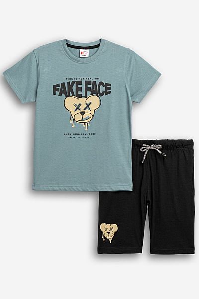 Σετ με βερμούδα