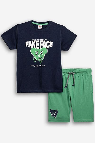 Σετ με βερμούδα