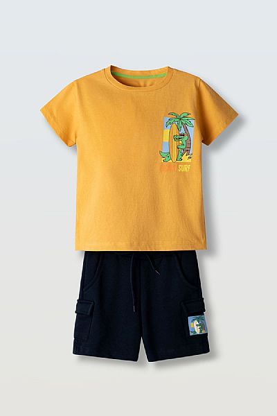 Σετ με βερμούδα