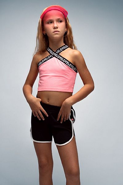 Σετ με σορτσάκι